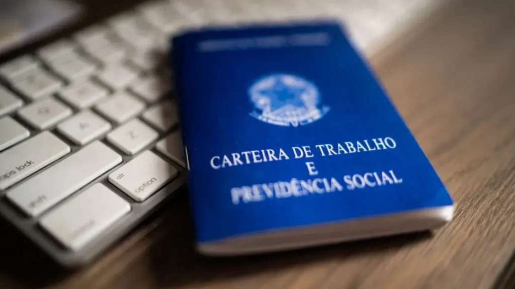 Aposentadoria por Idade: entenda prazos, requisitos e direitos em 2025